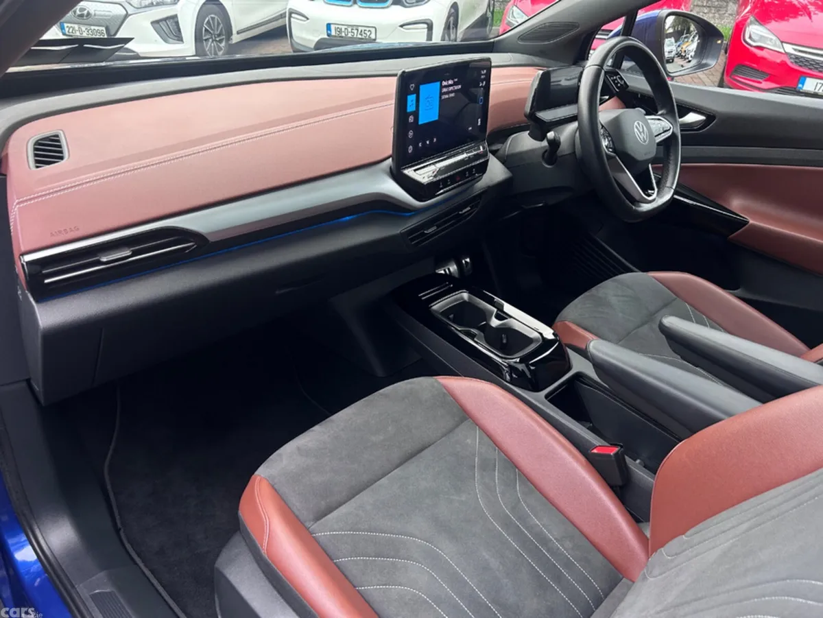 Volkswagen ID.5 SUV, Electric, 2022, Blue
