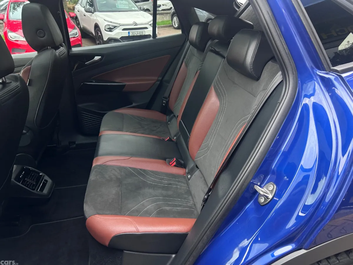 Volkswagen ID.5 SUV, Electric, 2022, Blue