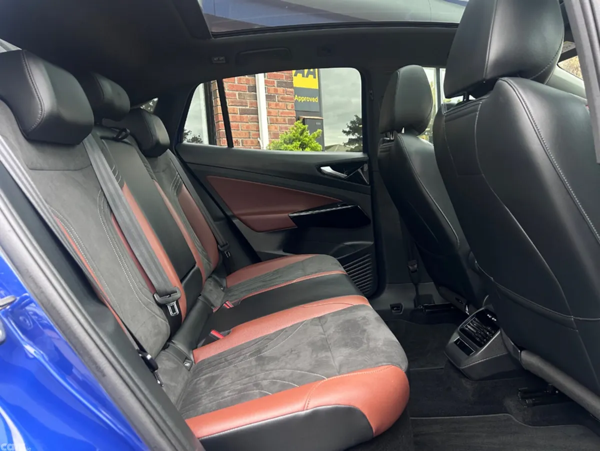 Volkswagen ID.5 SUV, Electric, 2022, Blue