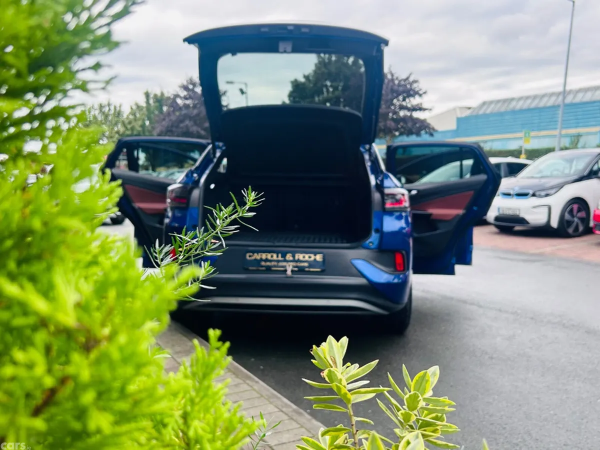 Volkswagen ID.5 SUV, Electric, 2022, Blue