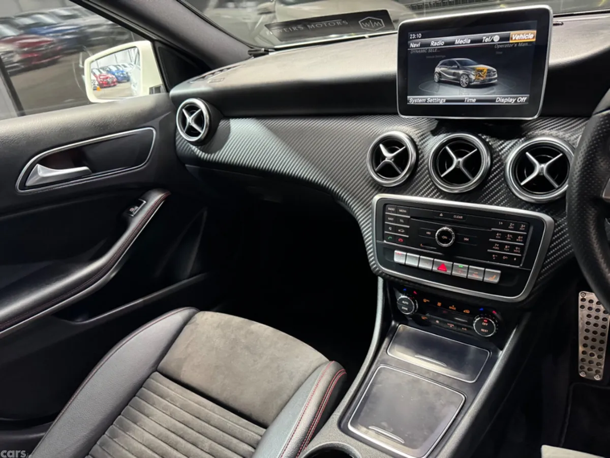 Mercedes-Benz A-Class Hatchback, Petrol, 2016, White
