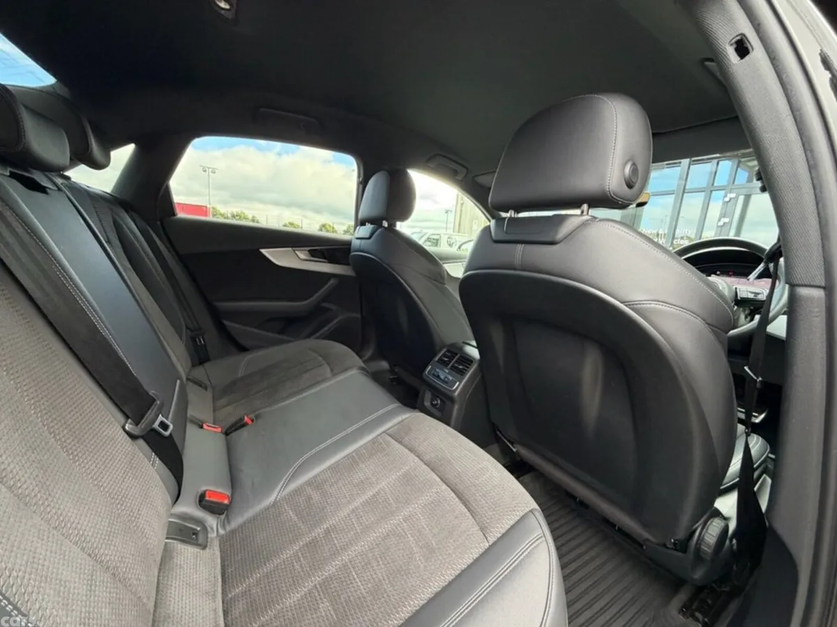 Audi A4 Saloon, 2021, 