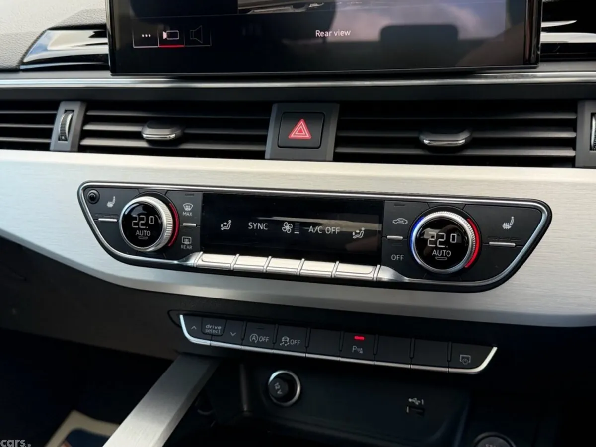 Audi A4 Saloon, 2021, 