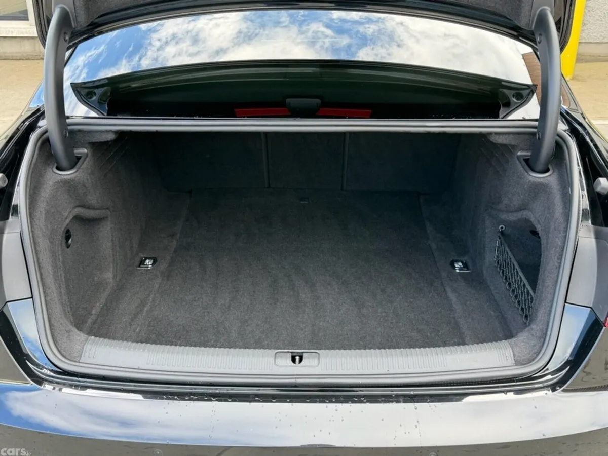 Audi A4 Saloon, 2021, 