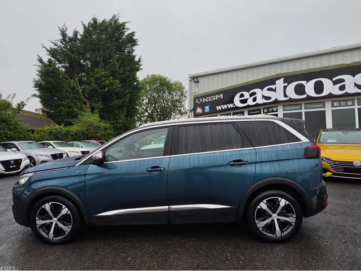 Peugeot 5008 MPV, Diesel, 2018, Blue