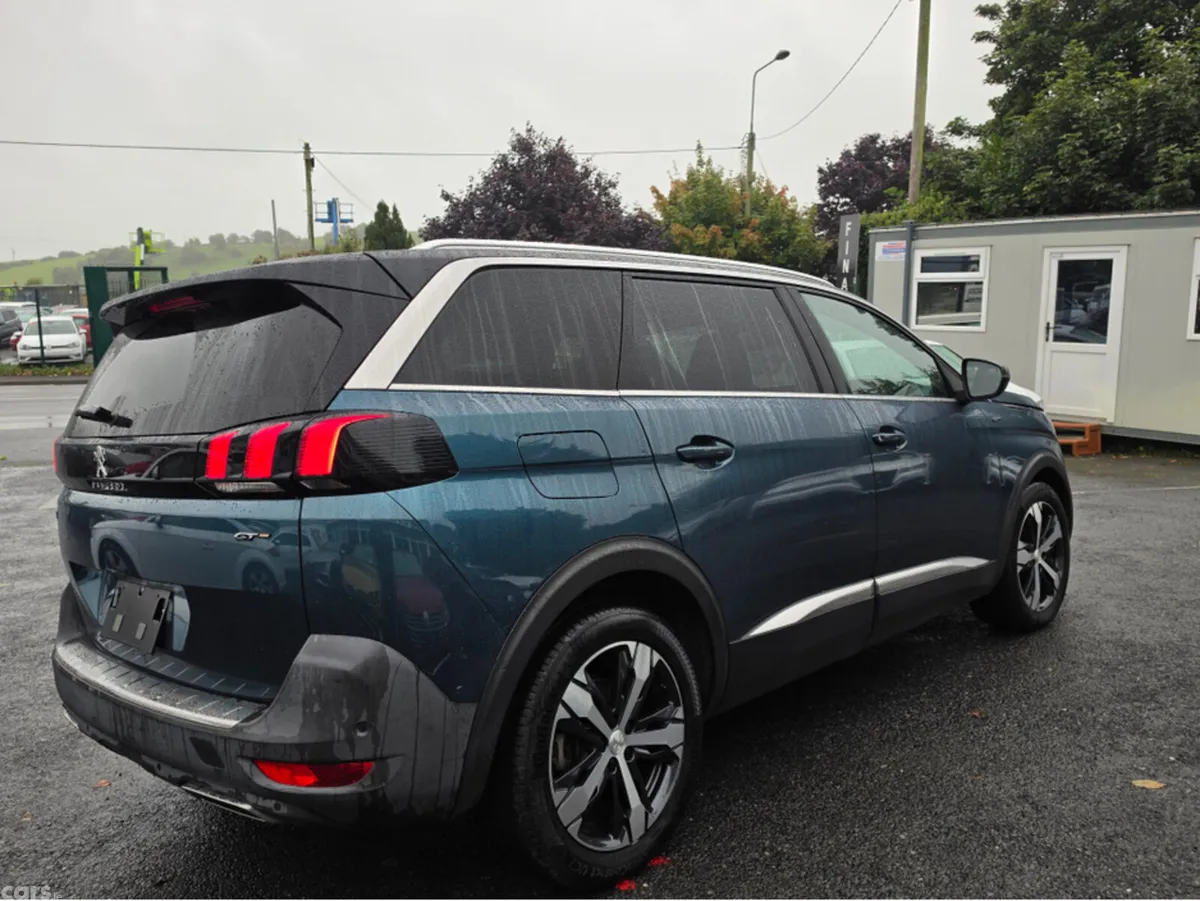 Peugeot 5008 MPV, Diesel, 2018, Blue