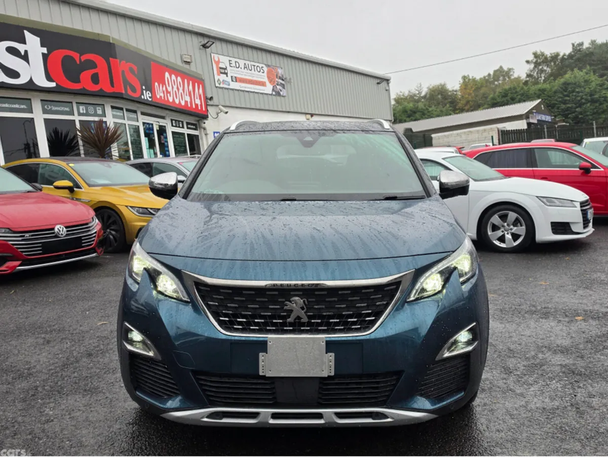Peugeot 5008 MPV, Diesel, 2018, Blue