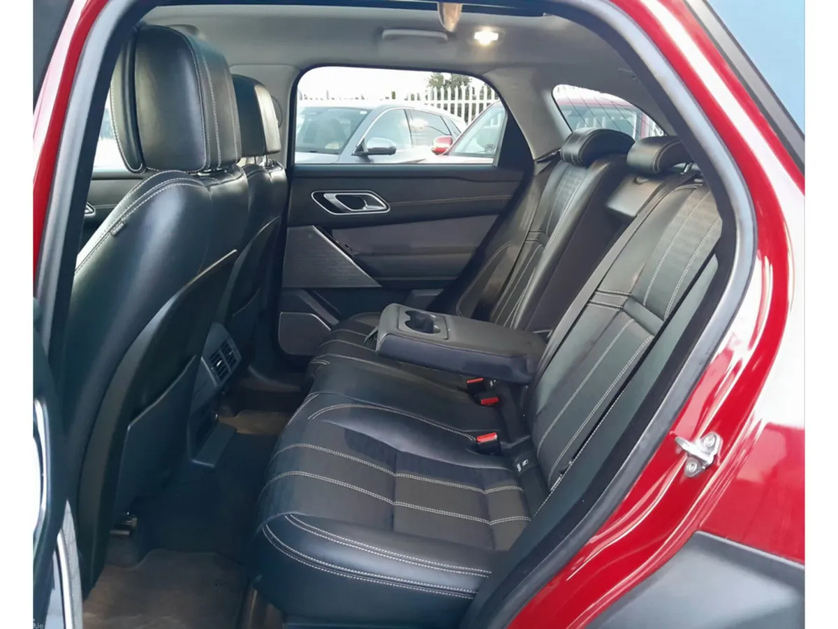 Land Rover Range Rover Velar Estate, Diesel, 2019, Red