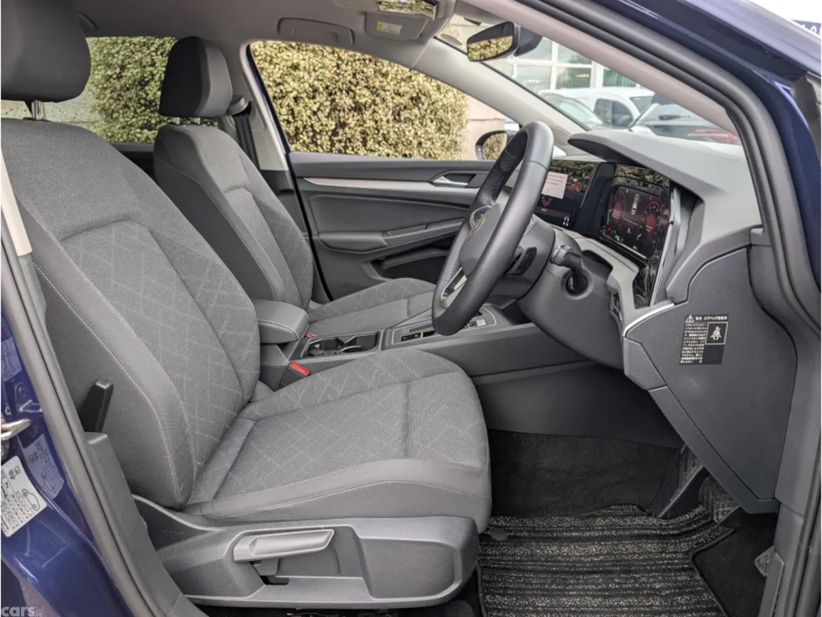 Volkswagen Golf Hatchback, Diesel, 2024, Blue