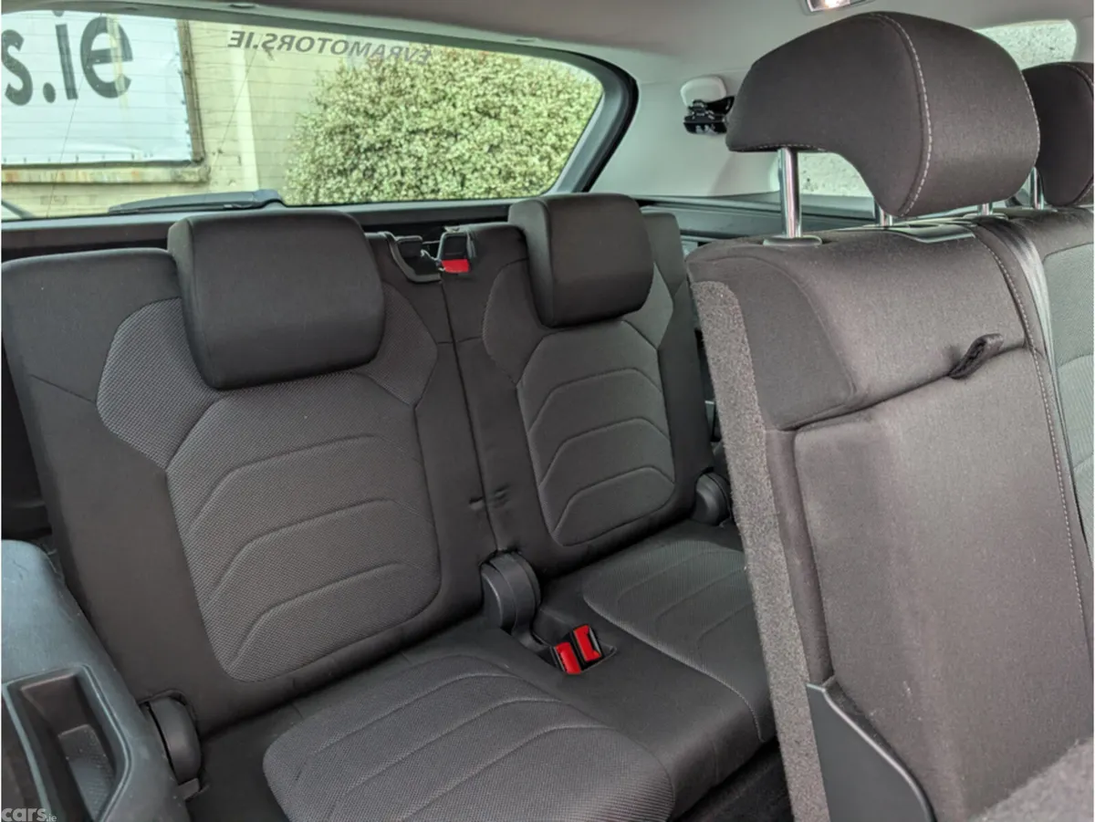 Skoda Kodiaq MPV, Petrol, 2018, Grey