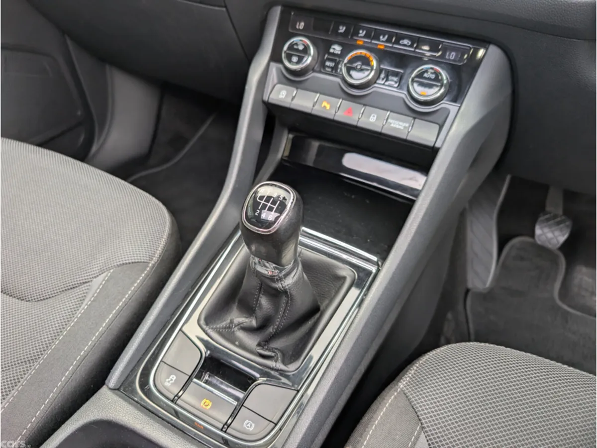 Skoda Kodiaq MPV, Petrol, 2018, Grey