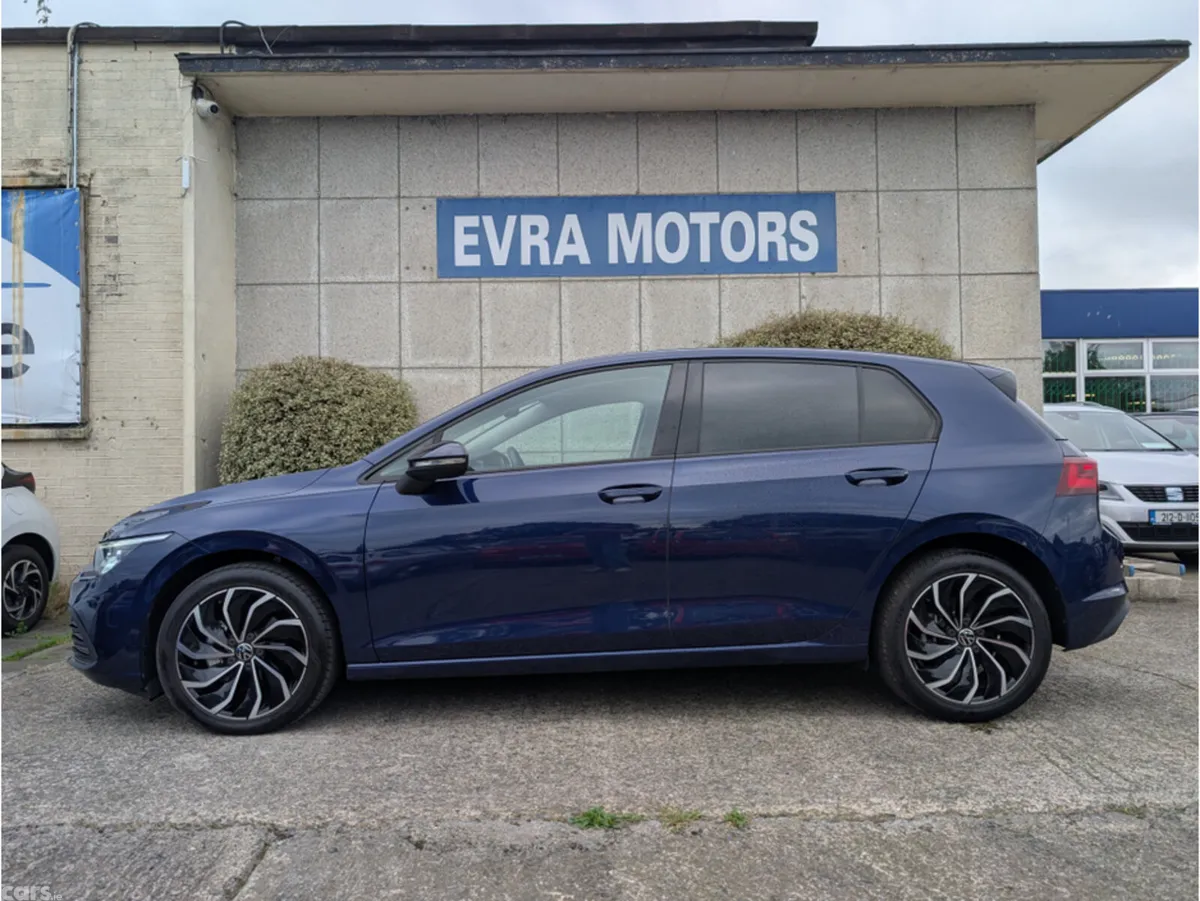 Volkswagen Golf Hatchback, Diesel, 2024, Blue