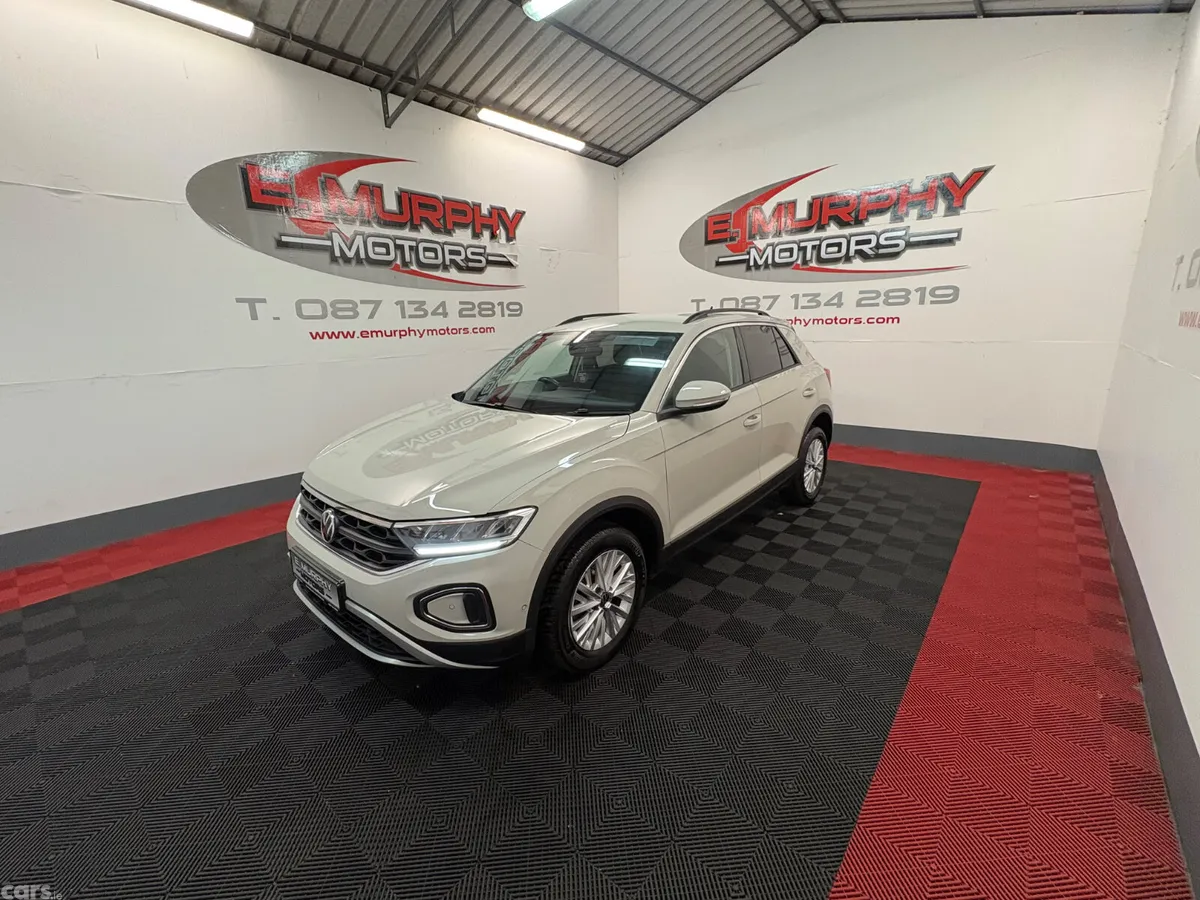 Volkswagen T-Roc SUV, Petrol, 2023, Grey
