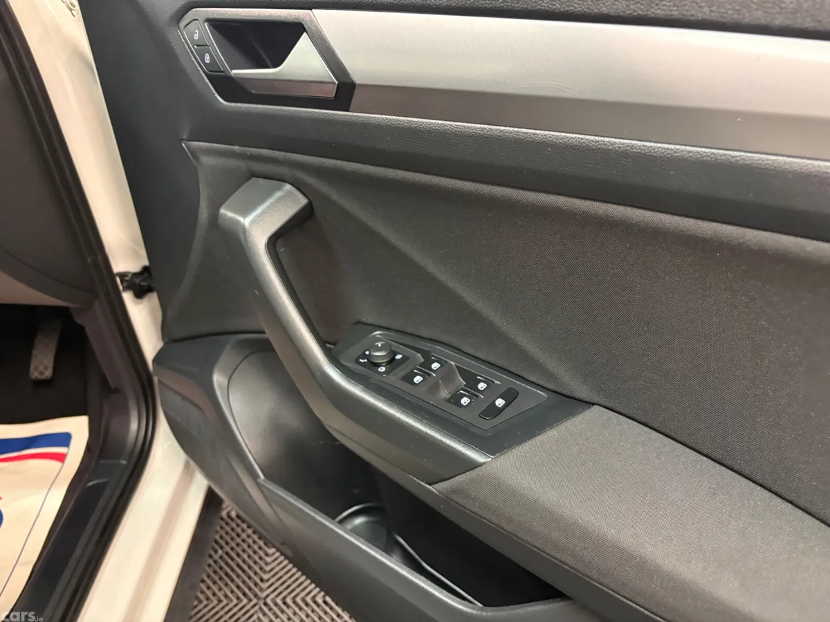 Volkswagen T-Roc SUV, Petrol, 2023, Grey
