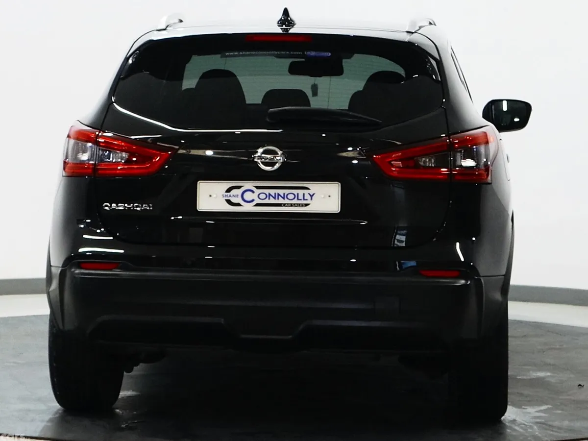 Nissan Qashqai SUV, Diesel, 2018, Black