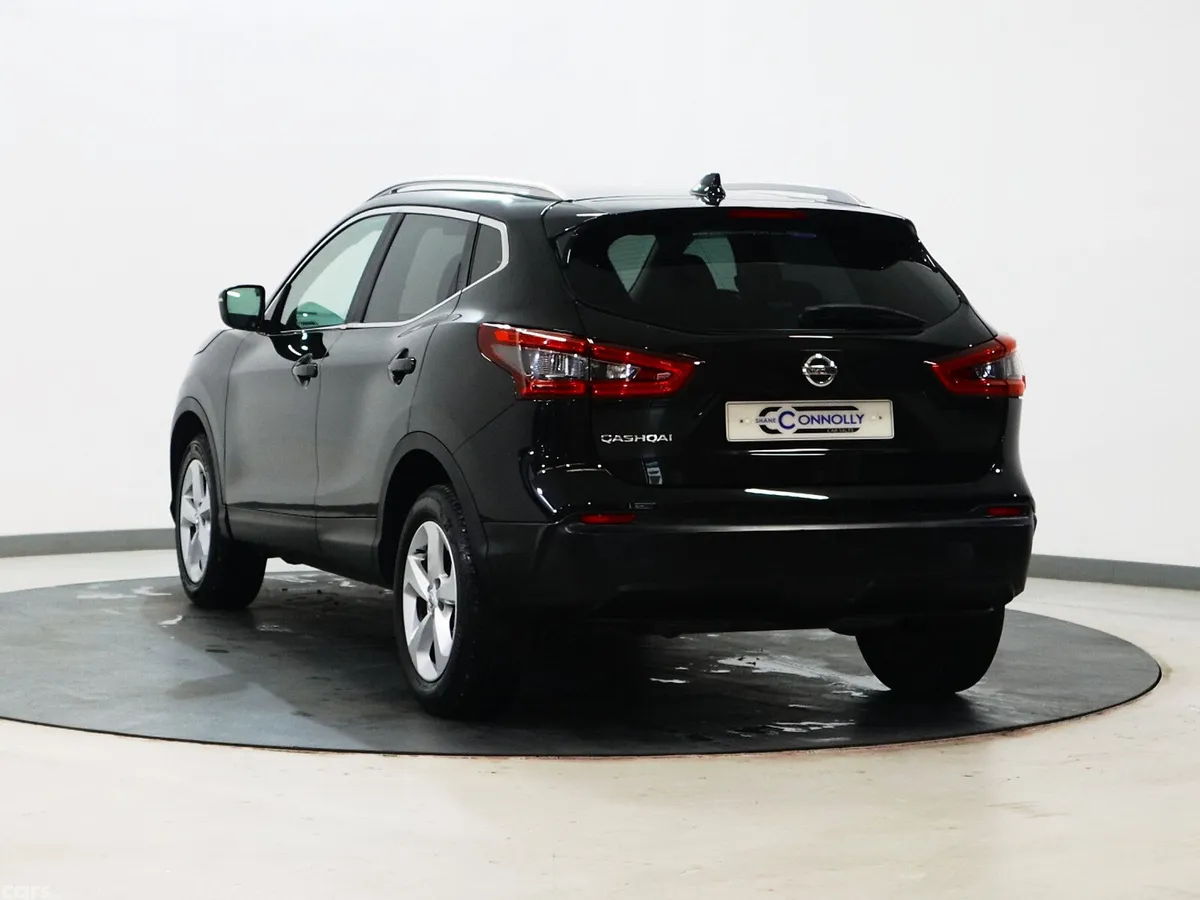 Nissan Qashqai SUV, Diesel, 2018, Black