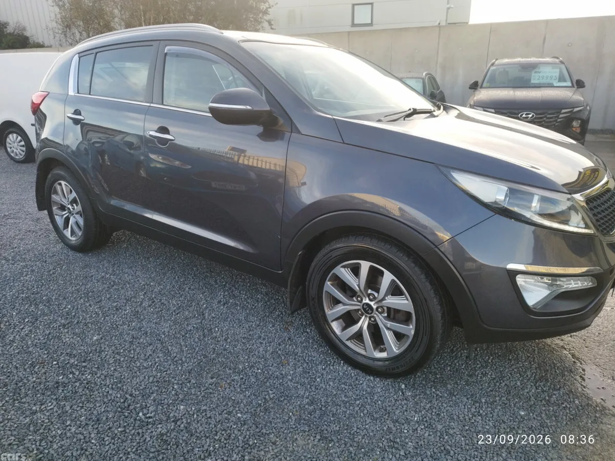 Kia Sportage SUV, Diesel, 2015, Silver