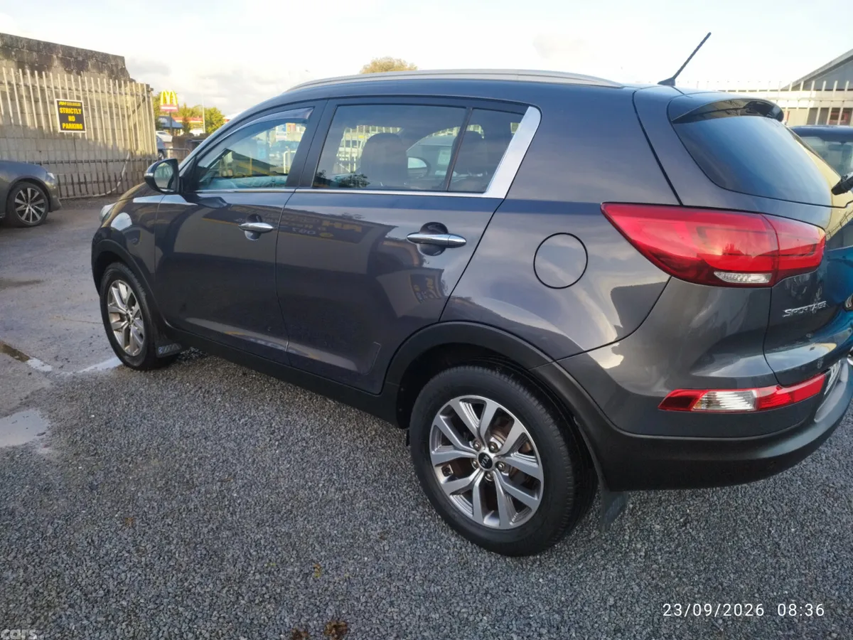 Kia Sportage SUV, Diesel, 2015, Silver