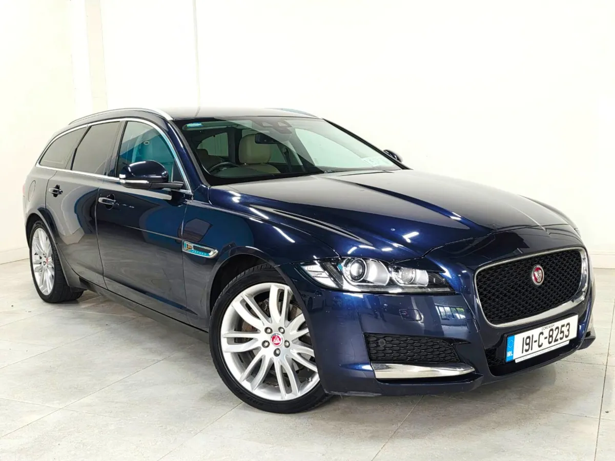Jaguar XF Estate, Diesel, 2019, Blue