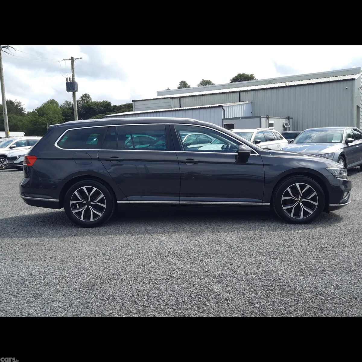 Volkswagen Passat Estate, Diesel, 2022, Grey