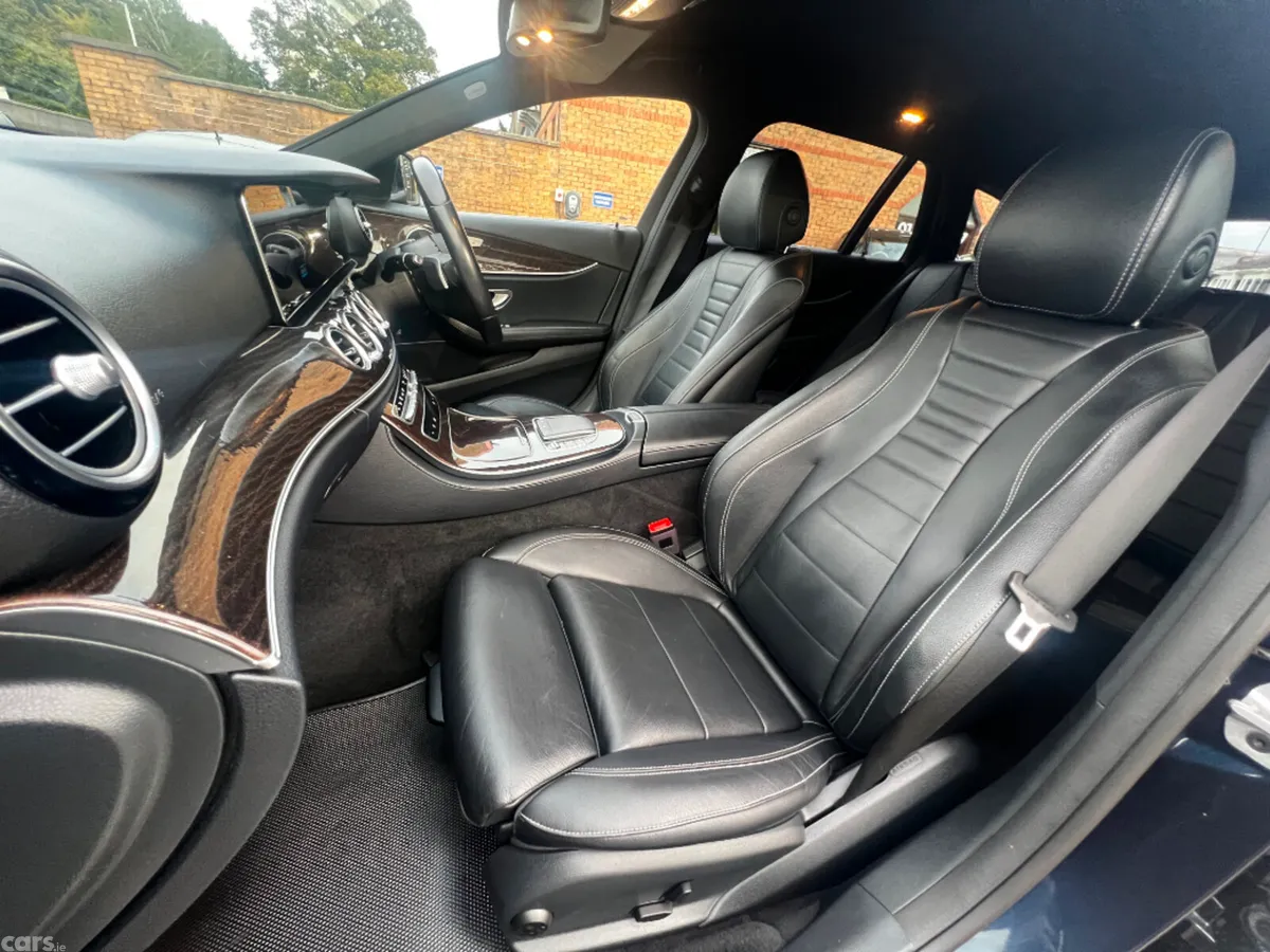 Mercedes-Benz E-Class Estate, Diesel Plug-in Hybrid, 2022, Blue