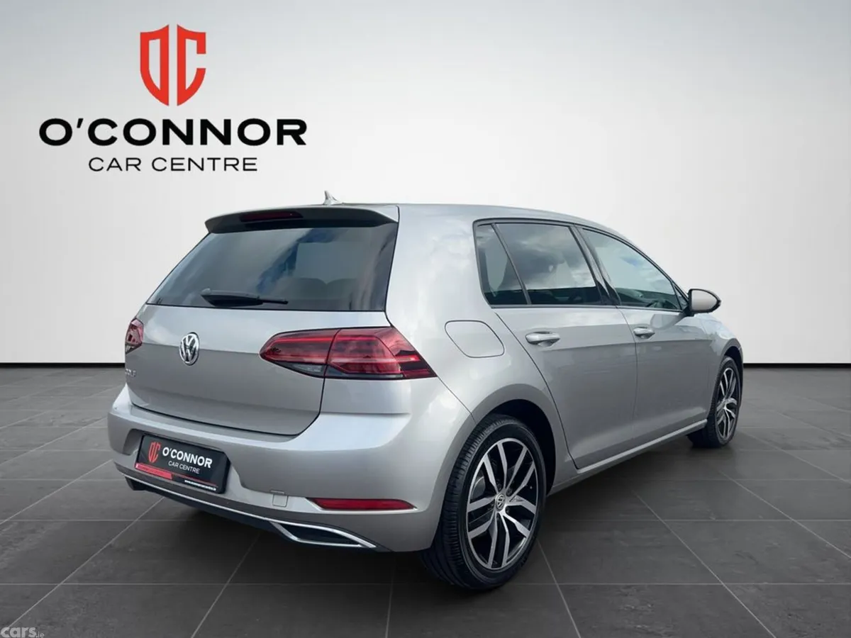 Volkswagen Golf Hatchback, Petrol, 2019, Silver