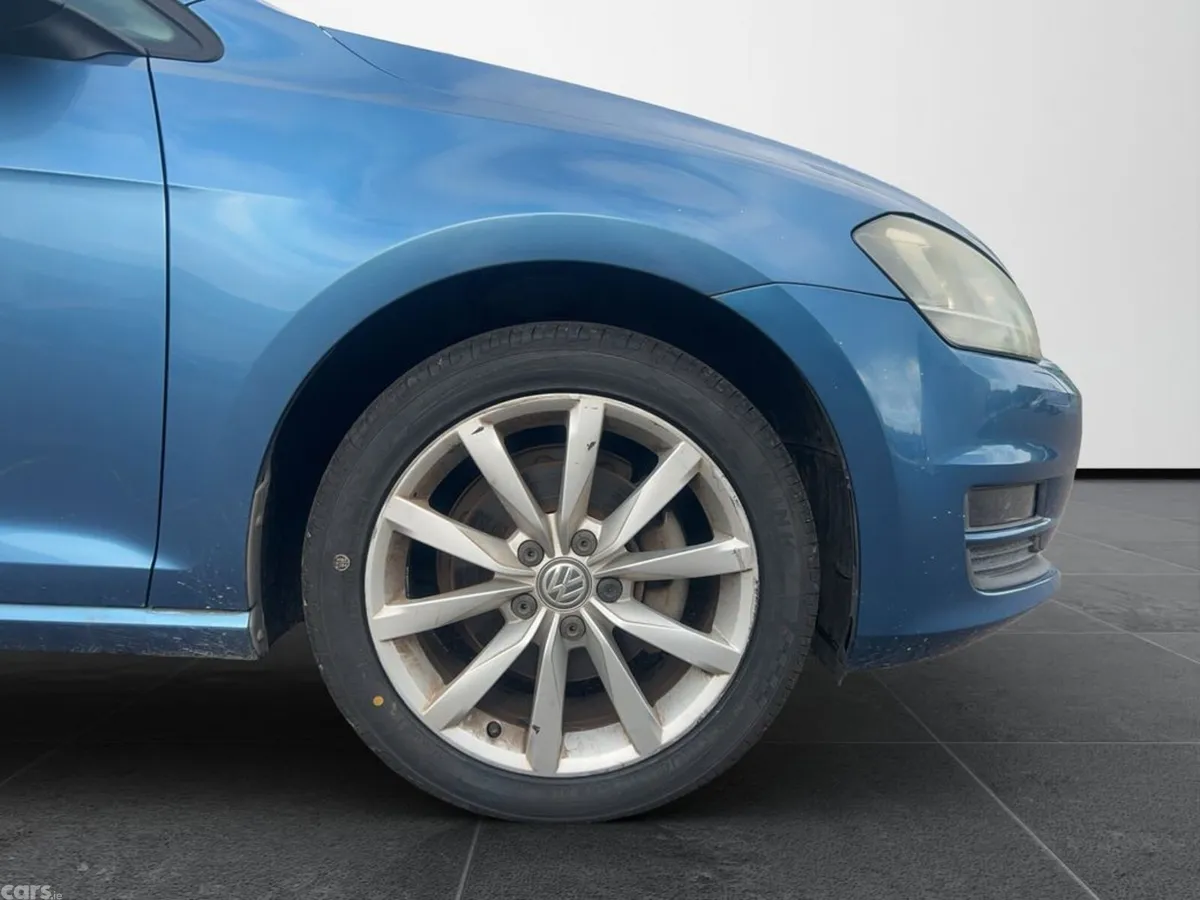 Volkswagen Golf Estate, Petrol, 2017, Blue