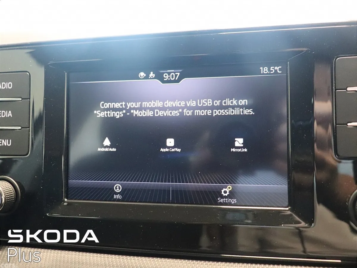 Skoda Fabia Hatchback, Petrol, 2023, Black