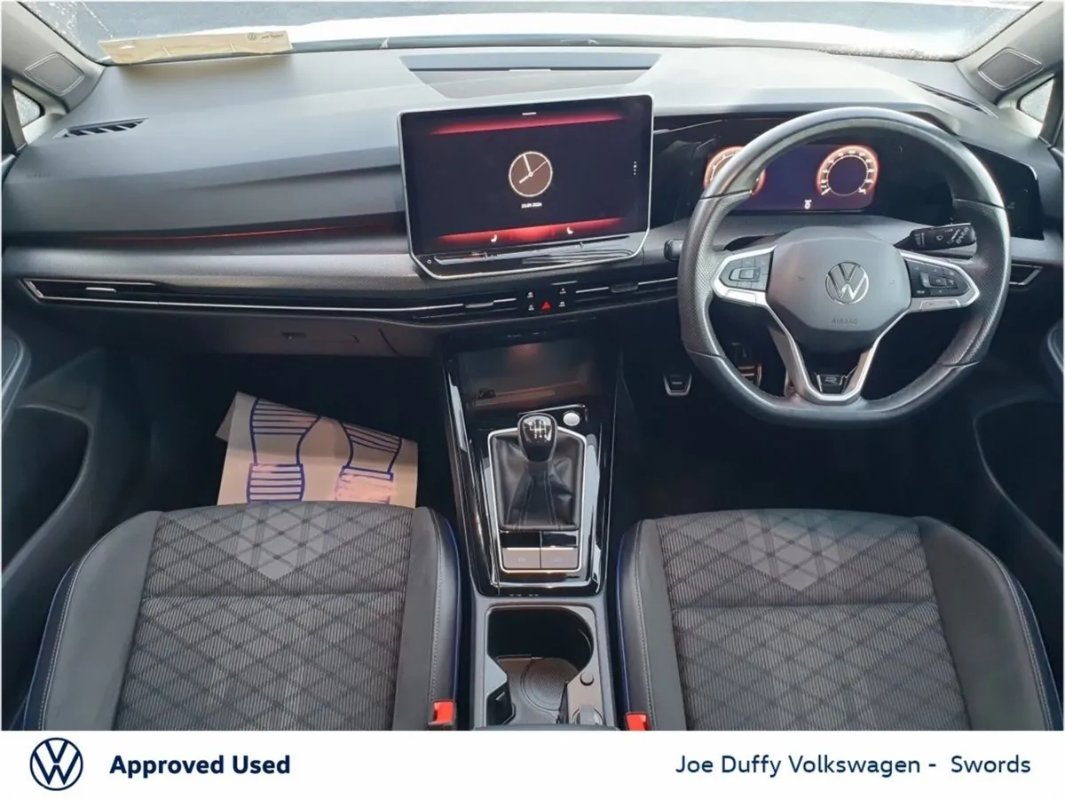 Volkswagen Golf Estate, Petrol, 2024, White