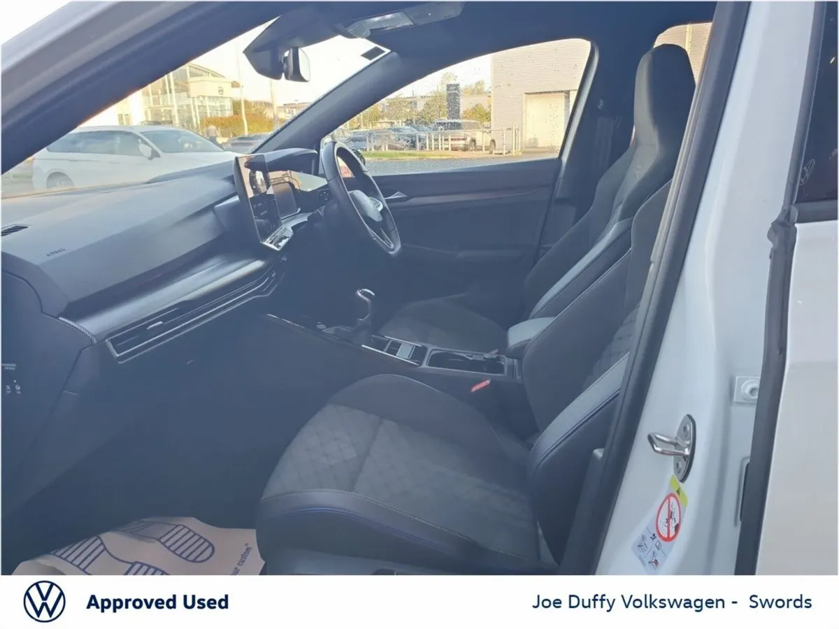 Volkswagen Golf Estate, Petrol, 2024, White
