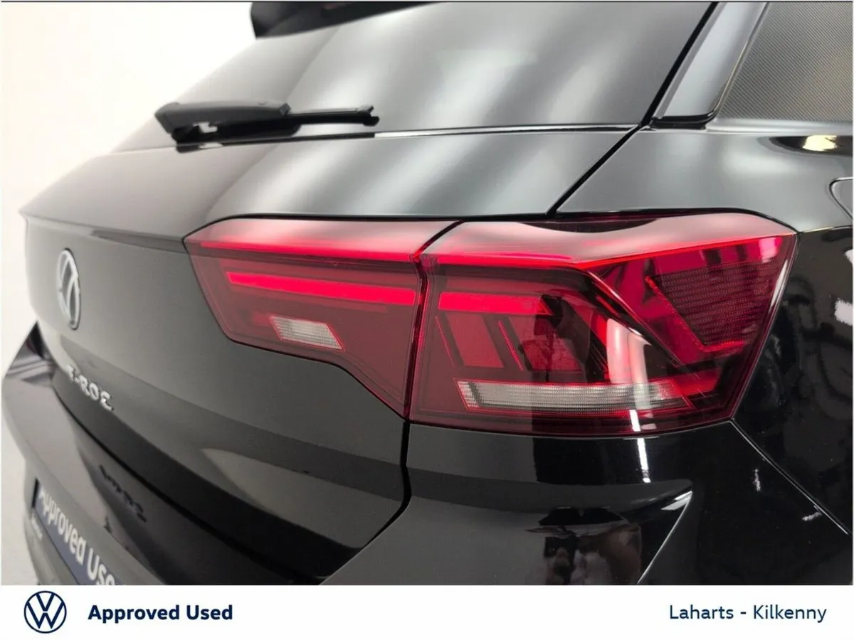 Volkswagen T-Roc SUV, Petrol, 2023, Black