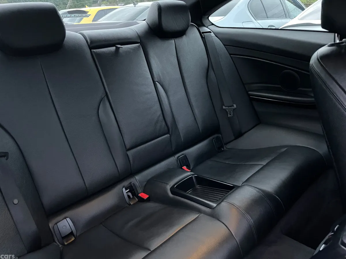 BMW 4-Series Coupe, Diesel, 2015, White