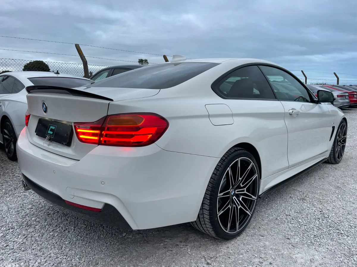 BMW 4-Series Coupe, Diesel, 2015, White