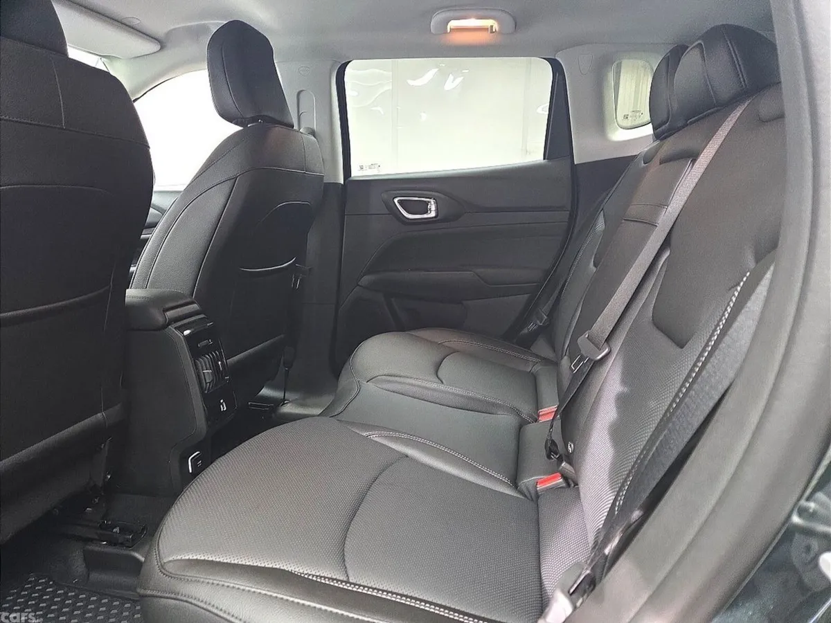 Jeep Compass SUV, Petrol Hybrid, 2026, Green