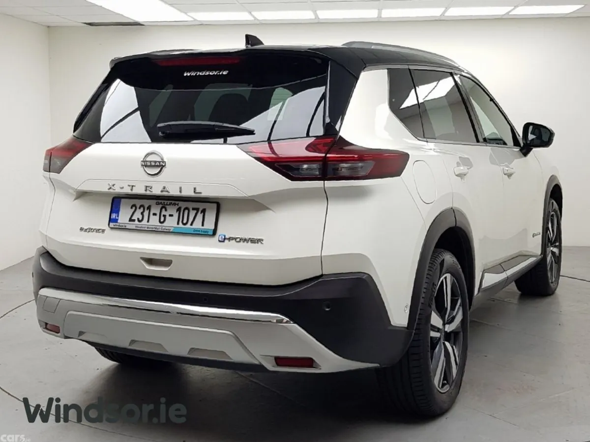 Nissan X-Trail SUV, Petrol Hybrid, 2023, White
