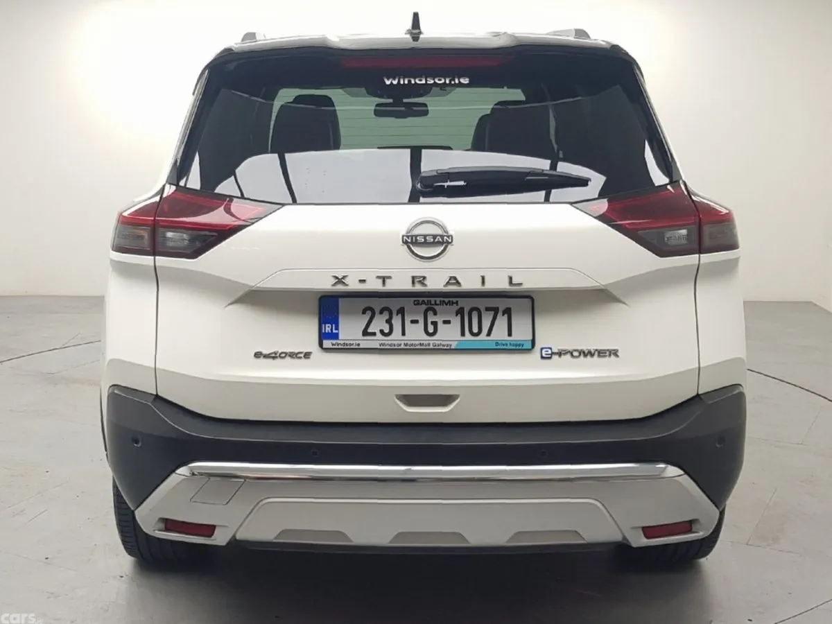 Nissan X-Trail SUV, Petrol Hybrid, 2023, White