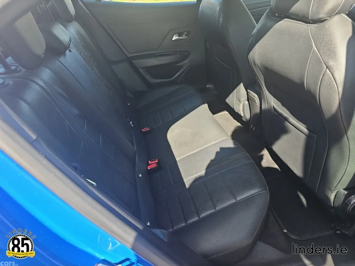 Opel Mokka SUV, Petrol, 2023, Blue