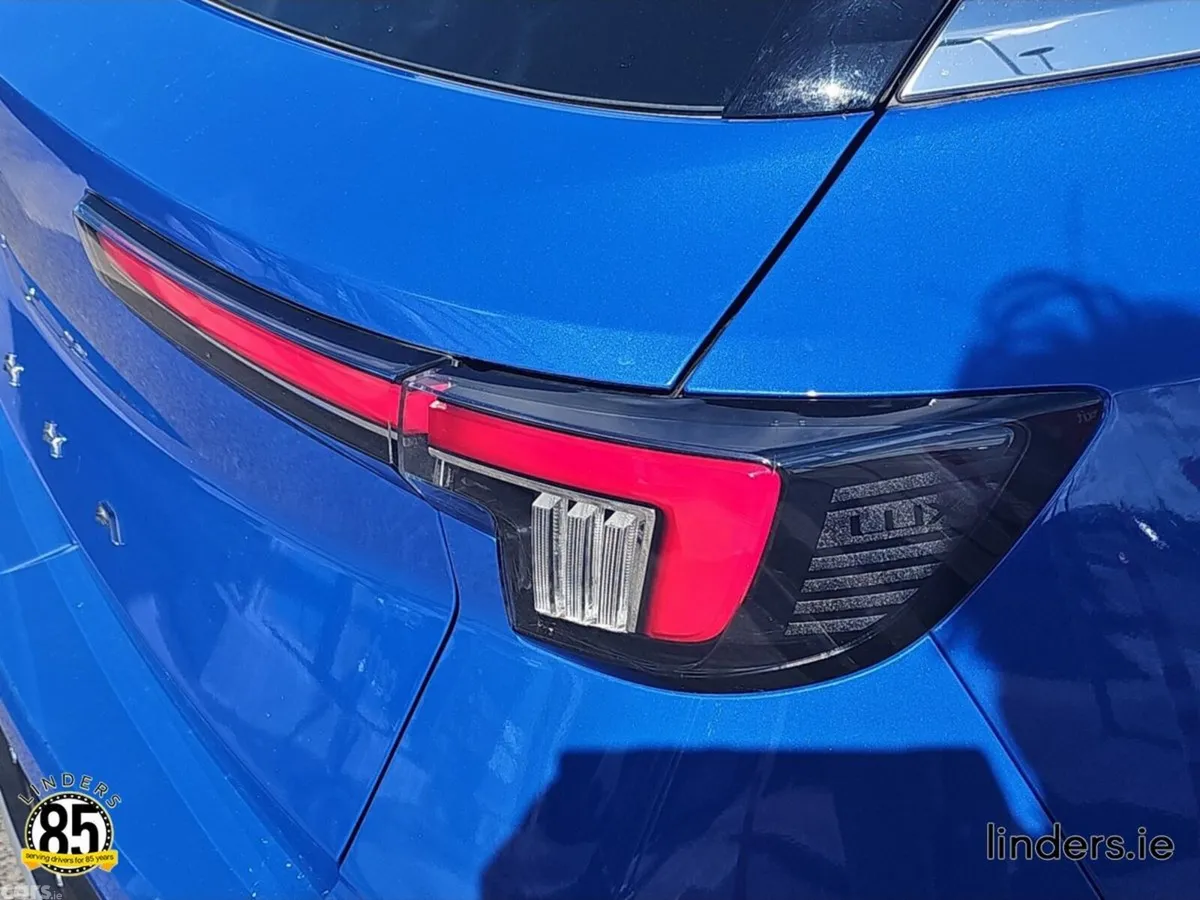 Opel Mokka SUV, Petrol, 2023, Blue