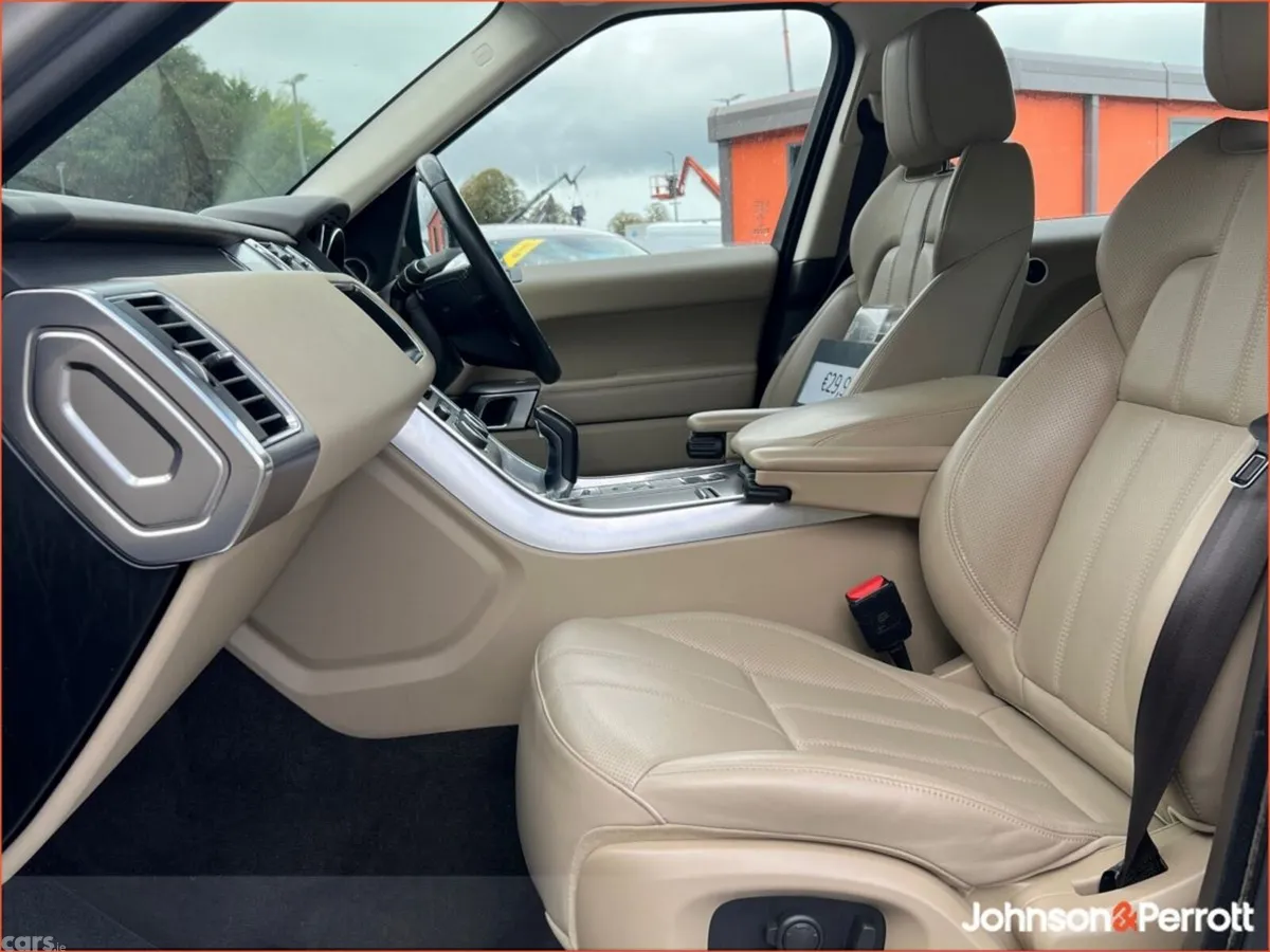 Land Rover Range Rover Sport SUV, Diesel, 2017, Yellow