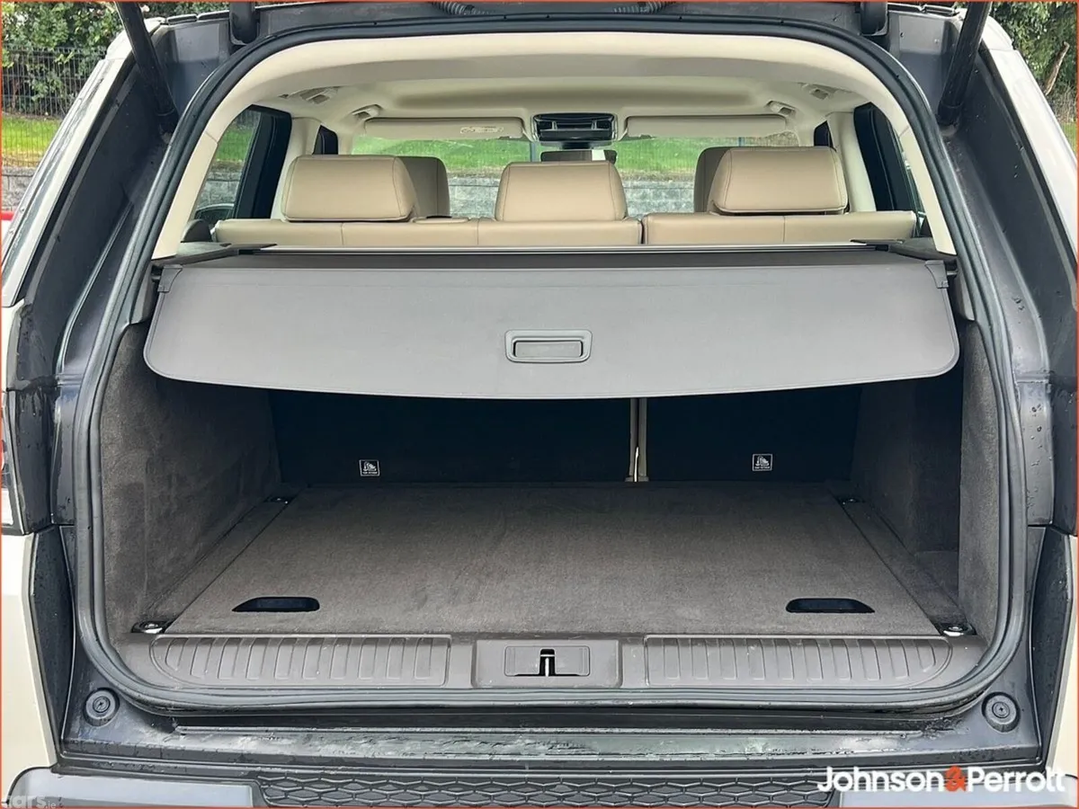 Land Rover Range Rover Sport SUV, Diesel, 2017, Yellow