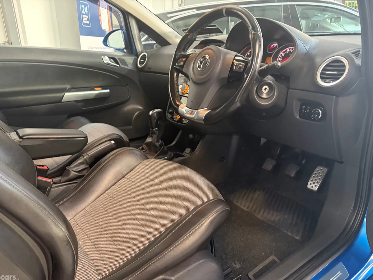 Vauxhall Corsa Hatchback, Petrol, 2014, Blue
