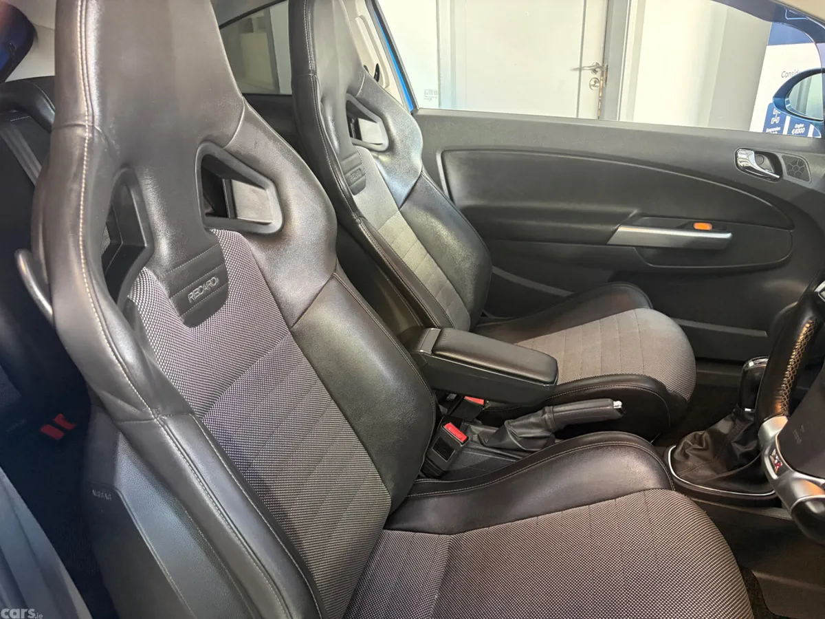 Vauxhall Corsa Hatchback, Petrol, 2014, Blue