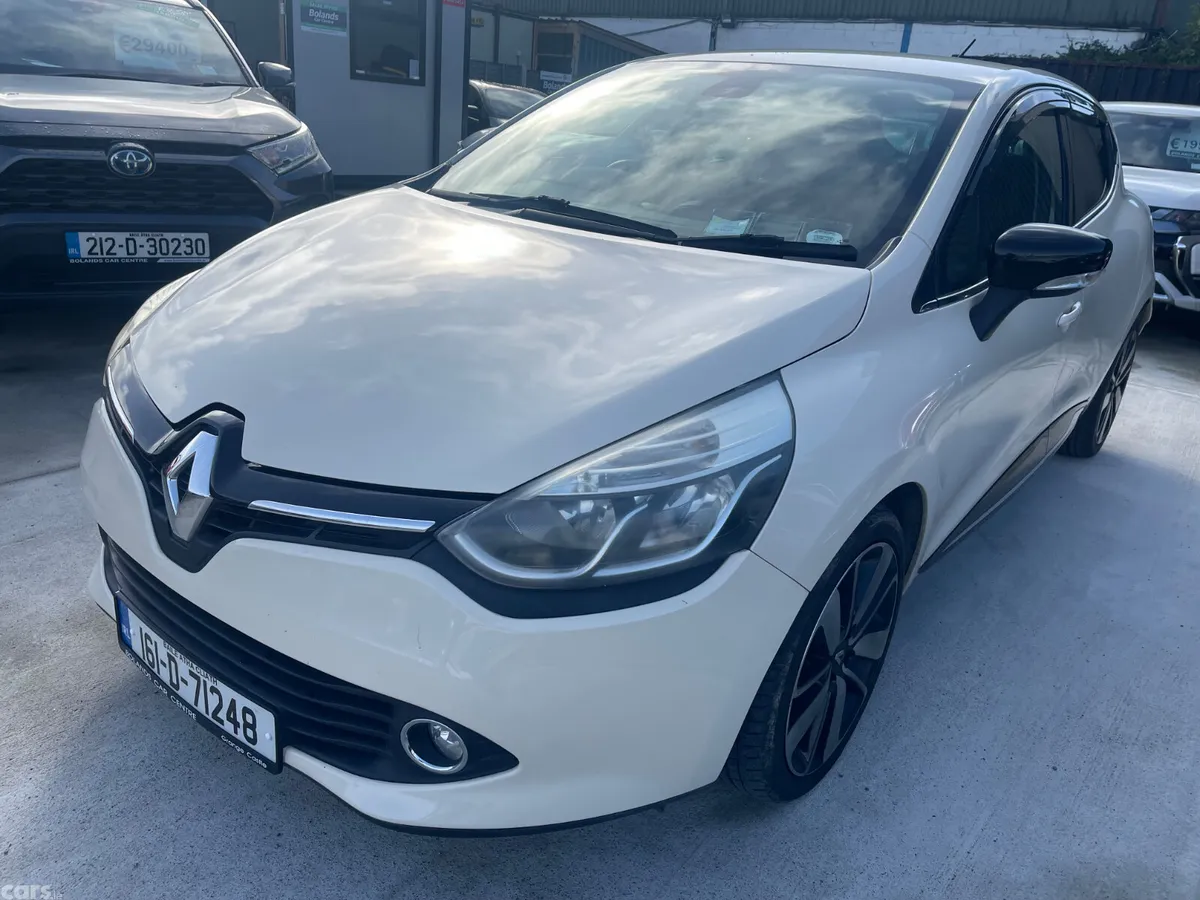 Renault Clio Hatchback, Petrol, 2016, Beige
