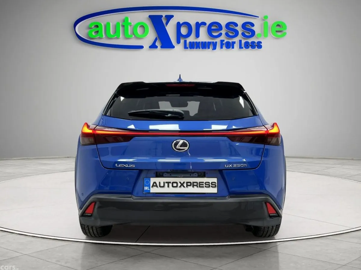 Lexus UX Hatchback, Petrol Hybrid, 2020, Blue