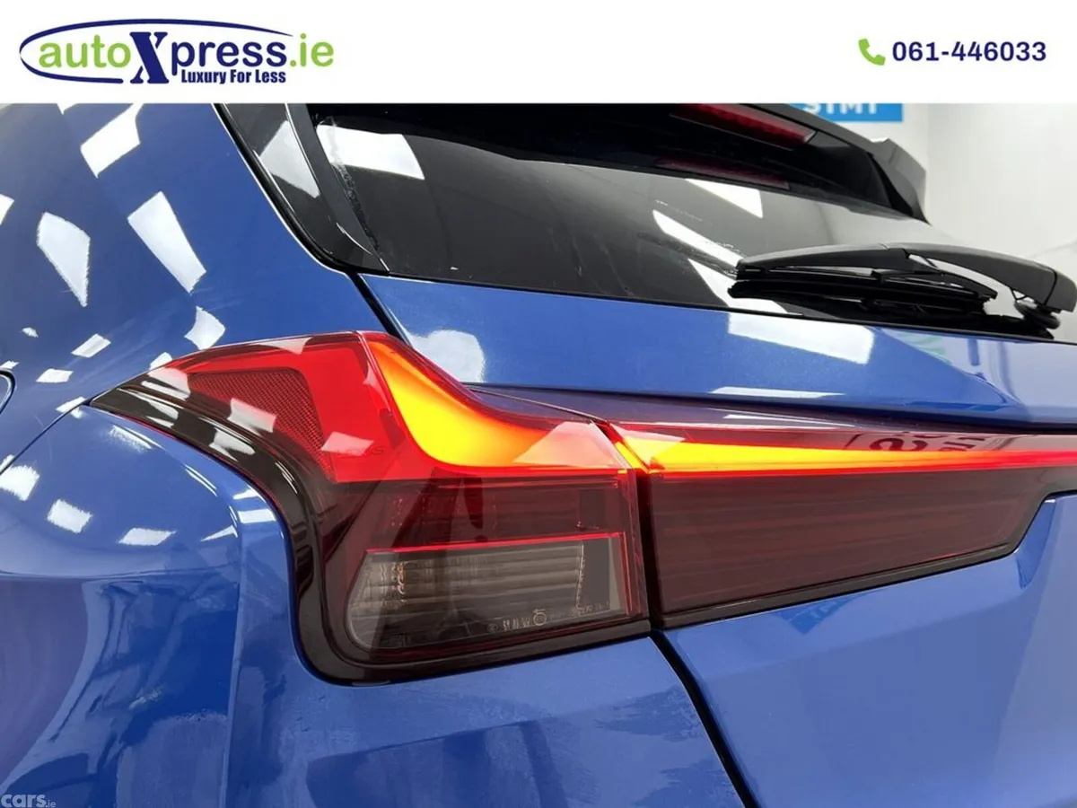 Lexus UX Hatchback, Petrol Hybrid, 2020, Blue