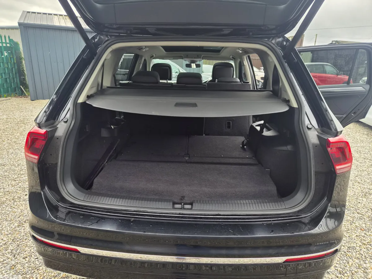 Volkswagen Tiguan SUV, Diesel, 2019, Black