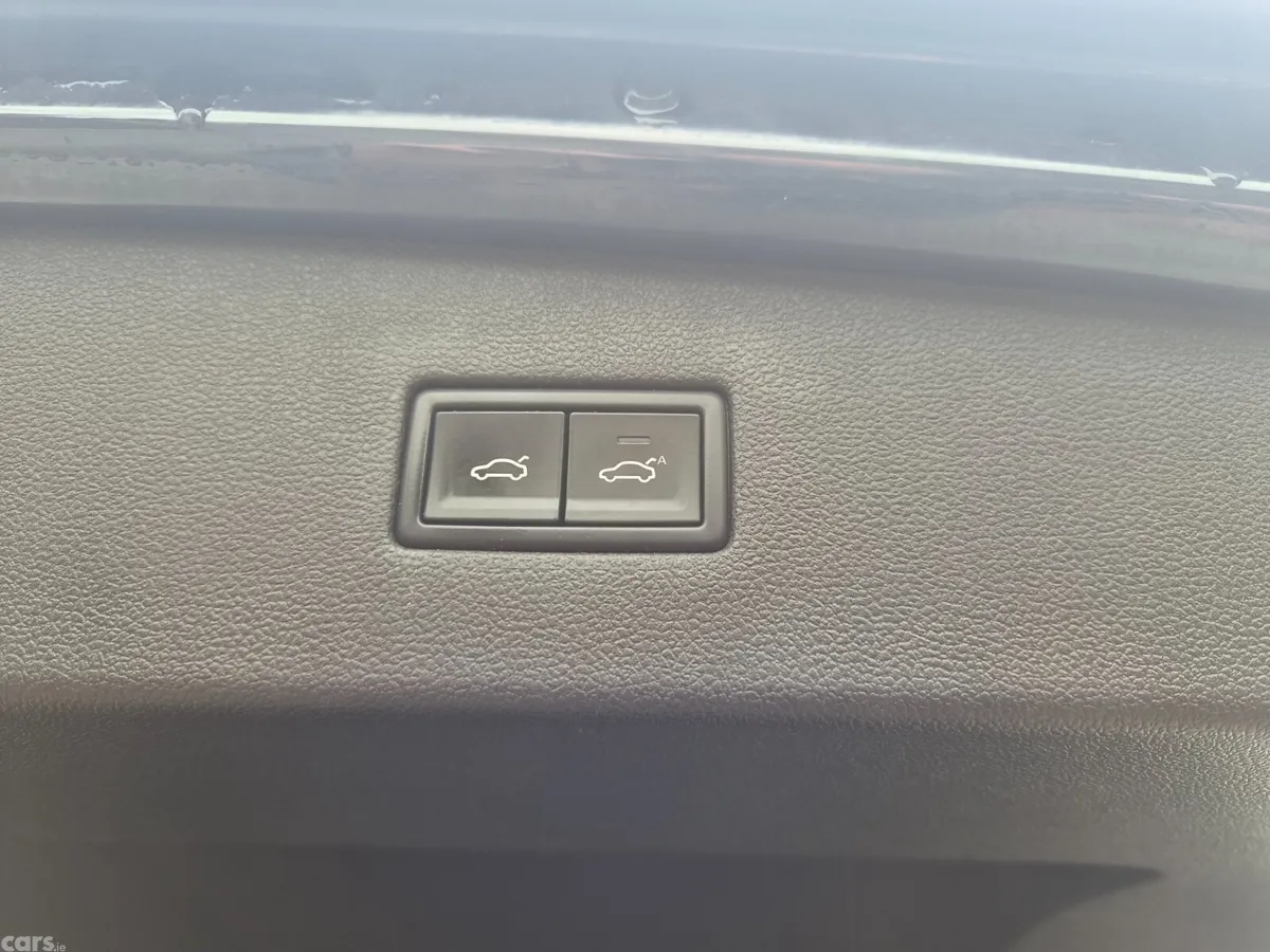 Volkswagen Tiguan SUV, Diesel, 2019, Black