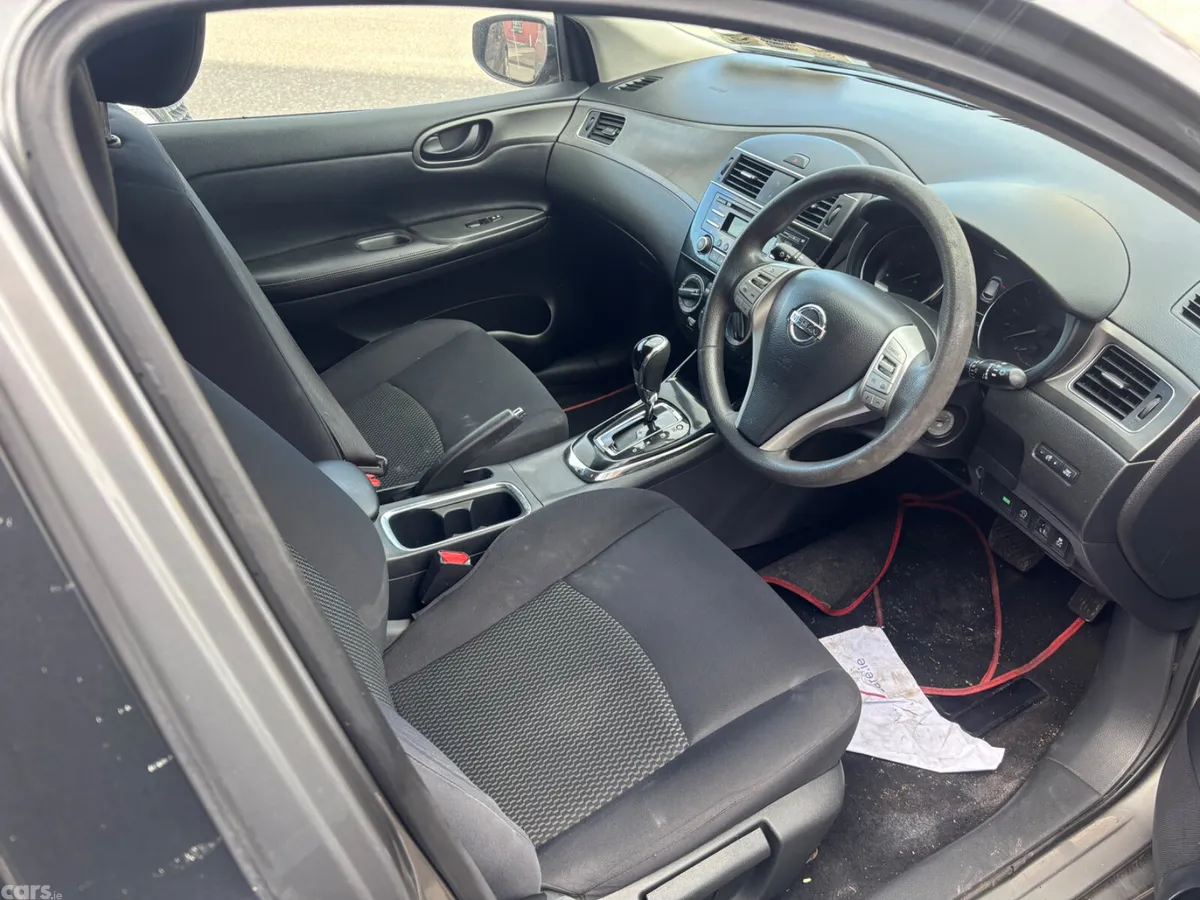 Nissan Pulsar Hatchback, Petrol, 2016, Grey