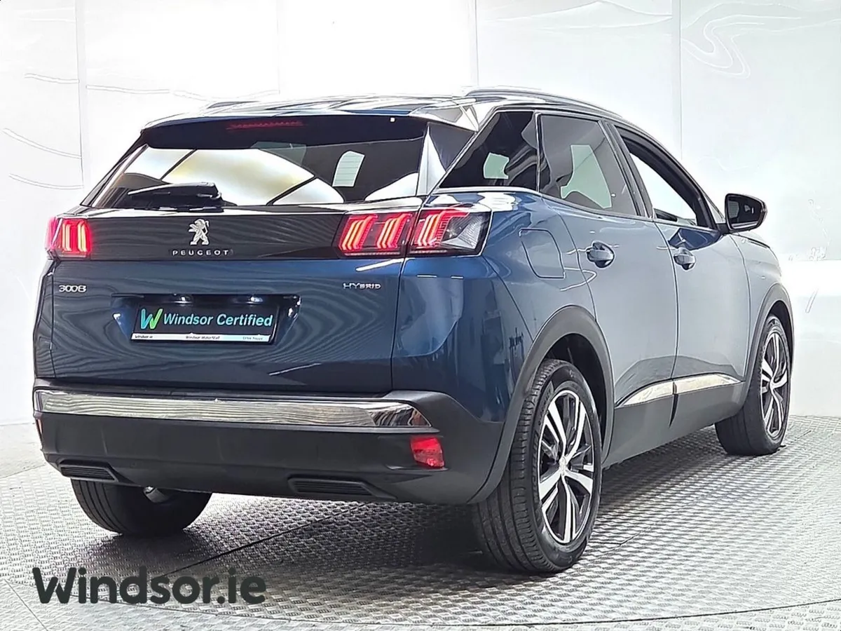Peugeot 3008 SUV, Petrol Plug-in Hybrid, 2024, Blue