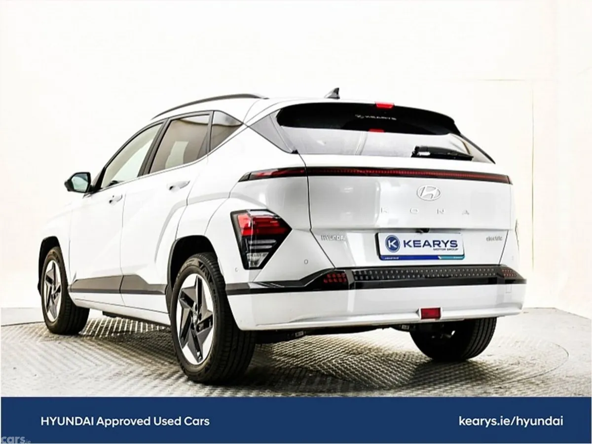 Hyundai KONA SUV, Electric, 2025, White